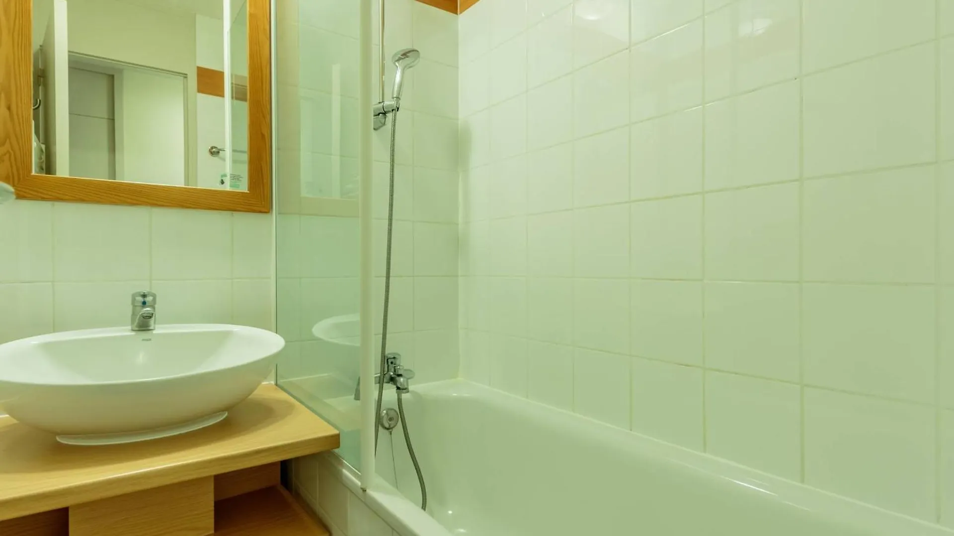 Apartment Charmant Appartement A La Plagne, 1 Chambre, Balcon, Proche Commerces - Fr-1-351-213 France